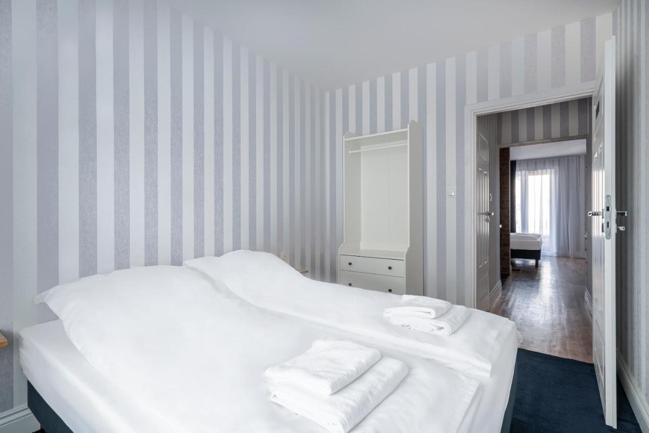 W Starym Porcie - Apartament - 2 Sypialnie クリニツァ・モルスカ エクステリア 写真
