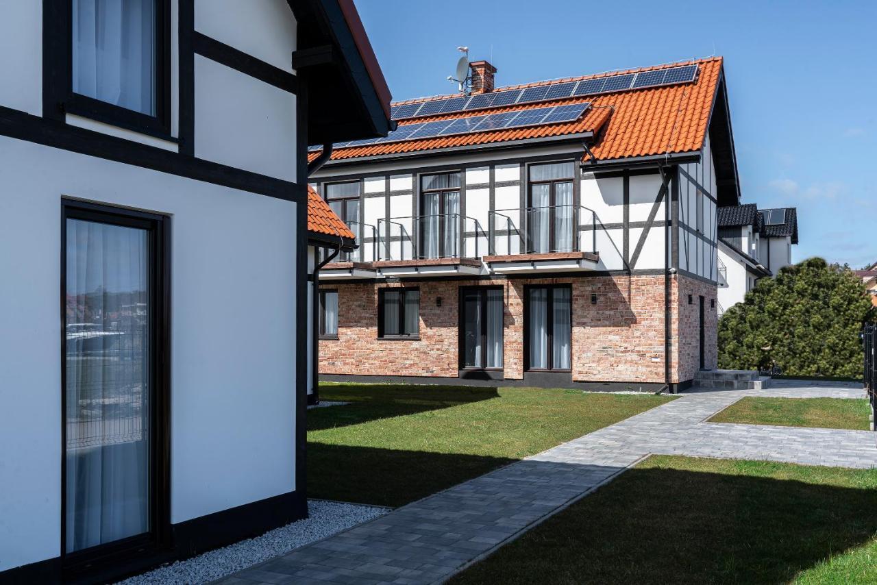 W Starym Porcie - Apartament - 2 Sypialnie クリニツァ・モルスカ エクステリア 写真