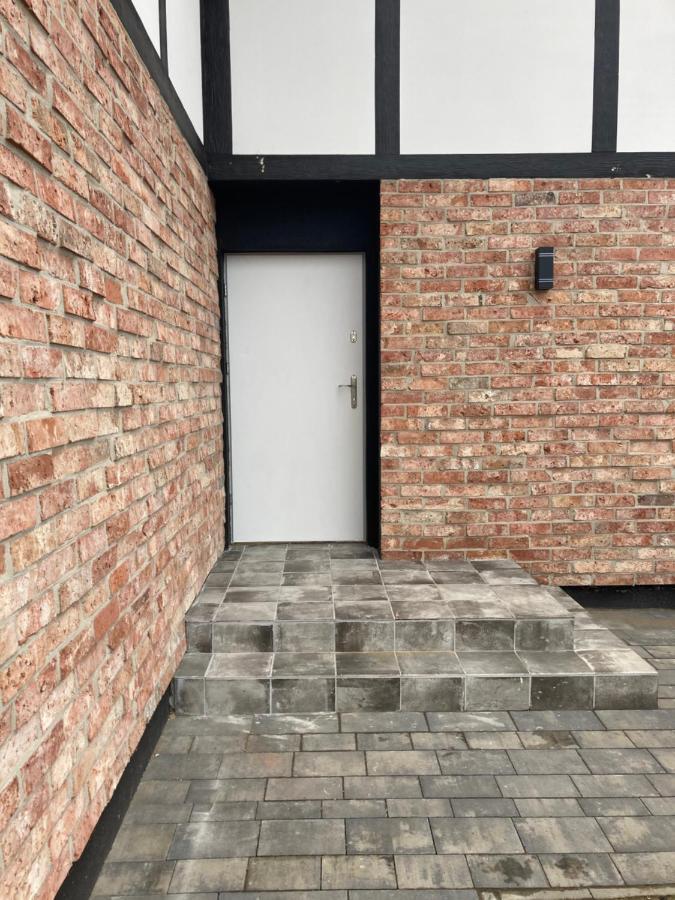 W Starym Porcie - Apartament - 2 Sypialnie クリニツァ・モルスカ エクステリア 写真