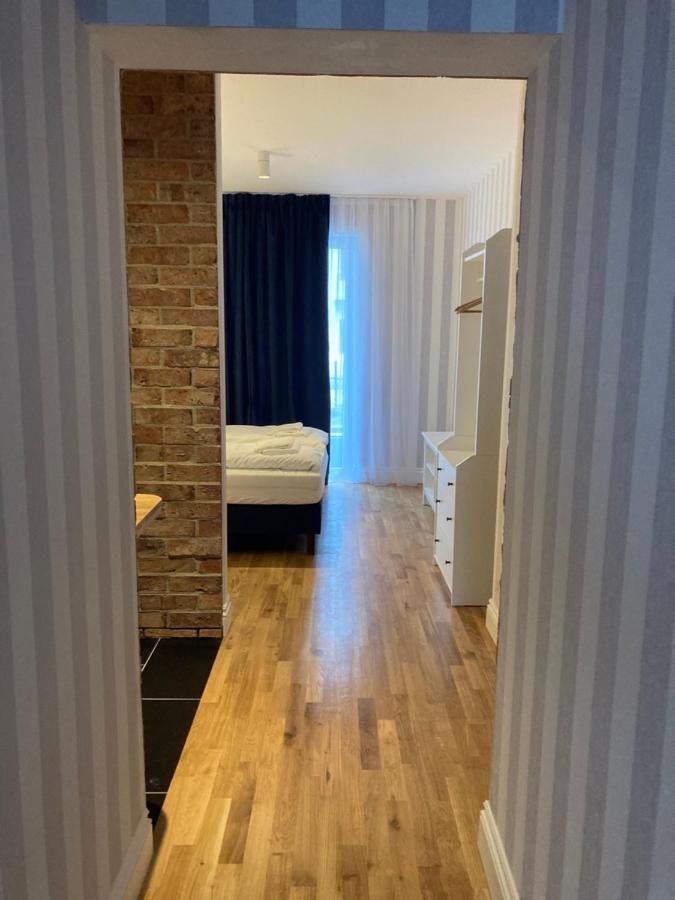 W Starym Porcie - Apartament - 2 Sypialnie クリニツァ・モルスカ エクステリア 写真